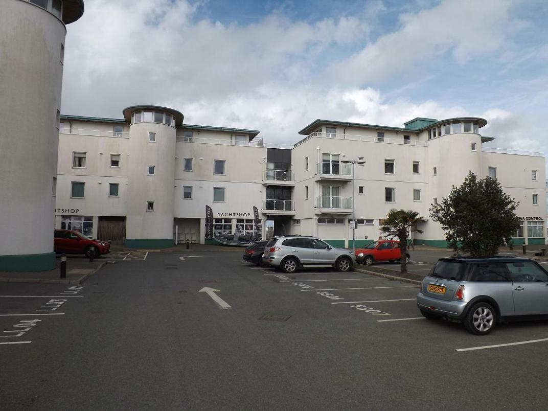 Apartament Ynys Lawd, Holyhead Marina Zewnętrze zdjęcie